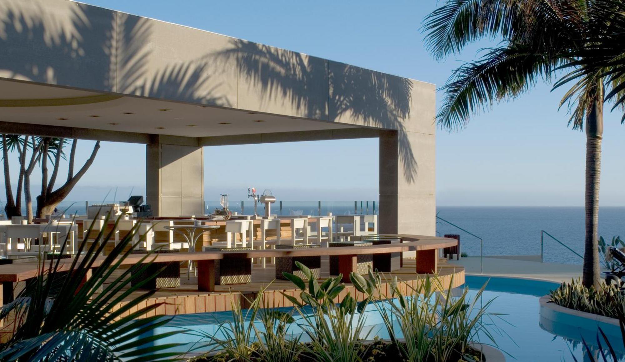 เพสทาน่าคาสิโนพาร์คโฮเต็ลแอ่นด์คาสิโน Hotel ฟุงชาล ภายนอก รูปภาพ The pool at the Cape of Good Hope