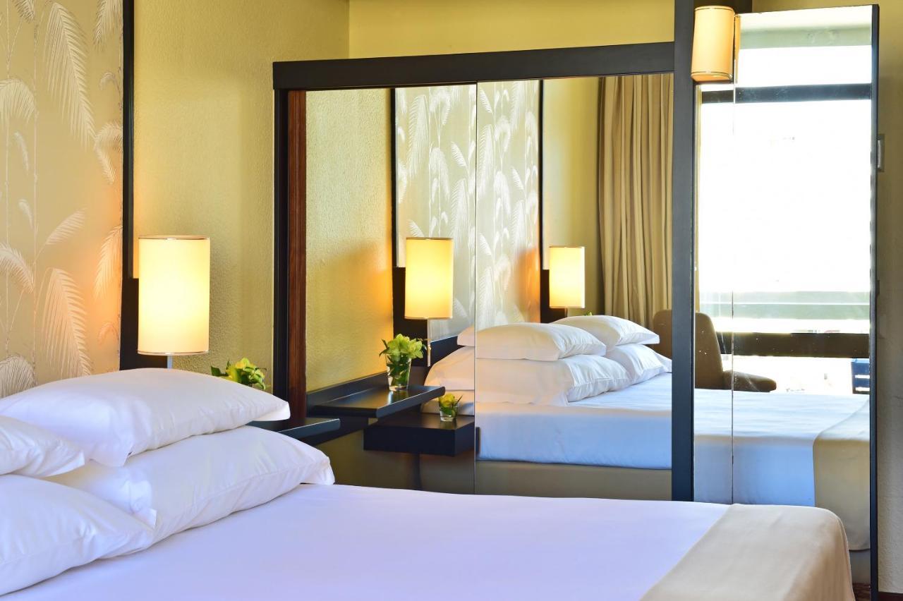 เพสทาน่าคาสิโนพาร์คโฮเต็ลแอ่นด์คาสิโน Hotel ฟุงชาล ภายนอก รูปภาพ
